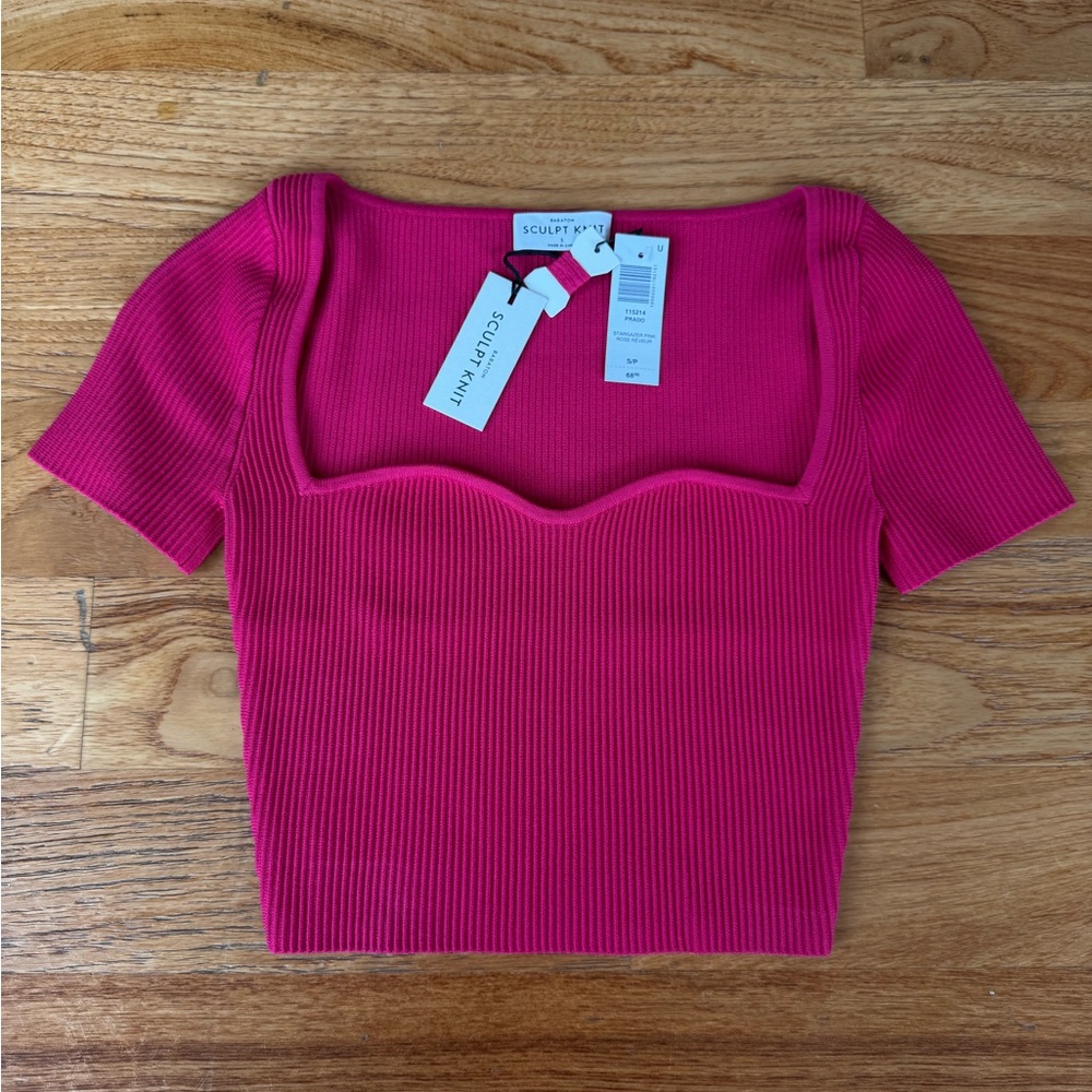 NWT ARITZIA SCULPT KNIT PRADO CROP TOP.